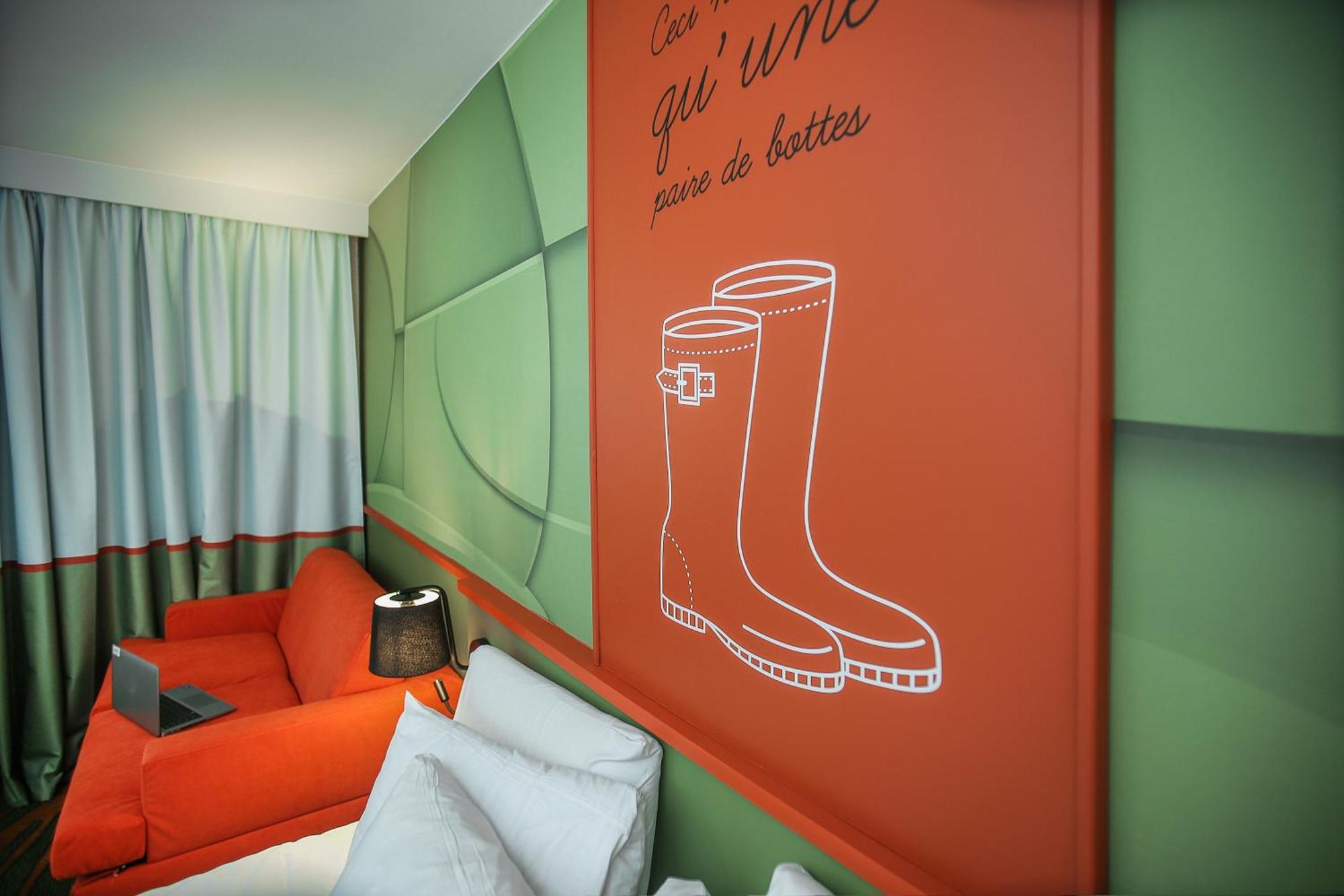 Ibis Styles Lisieux Normandie Екстериор снимка