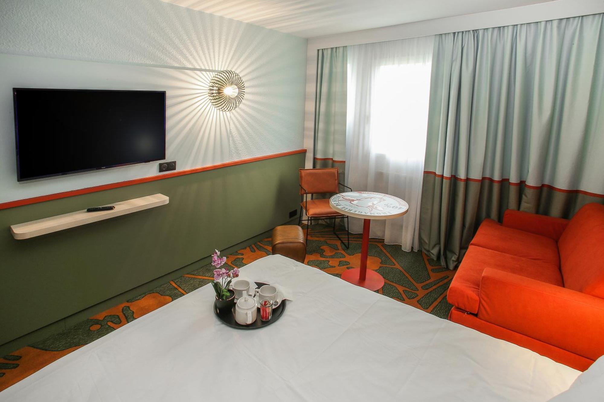 Ibis Styles Lisieux Normandie Екстериор снимка