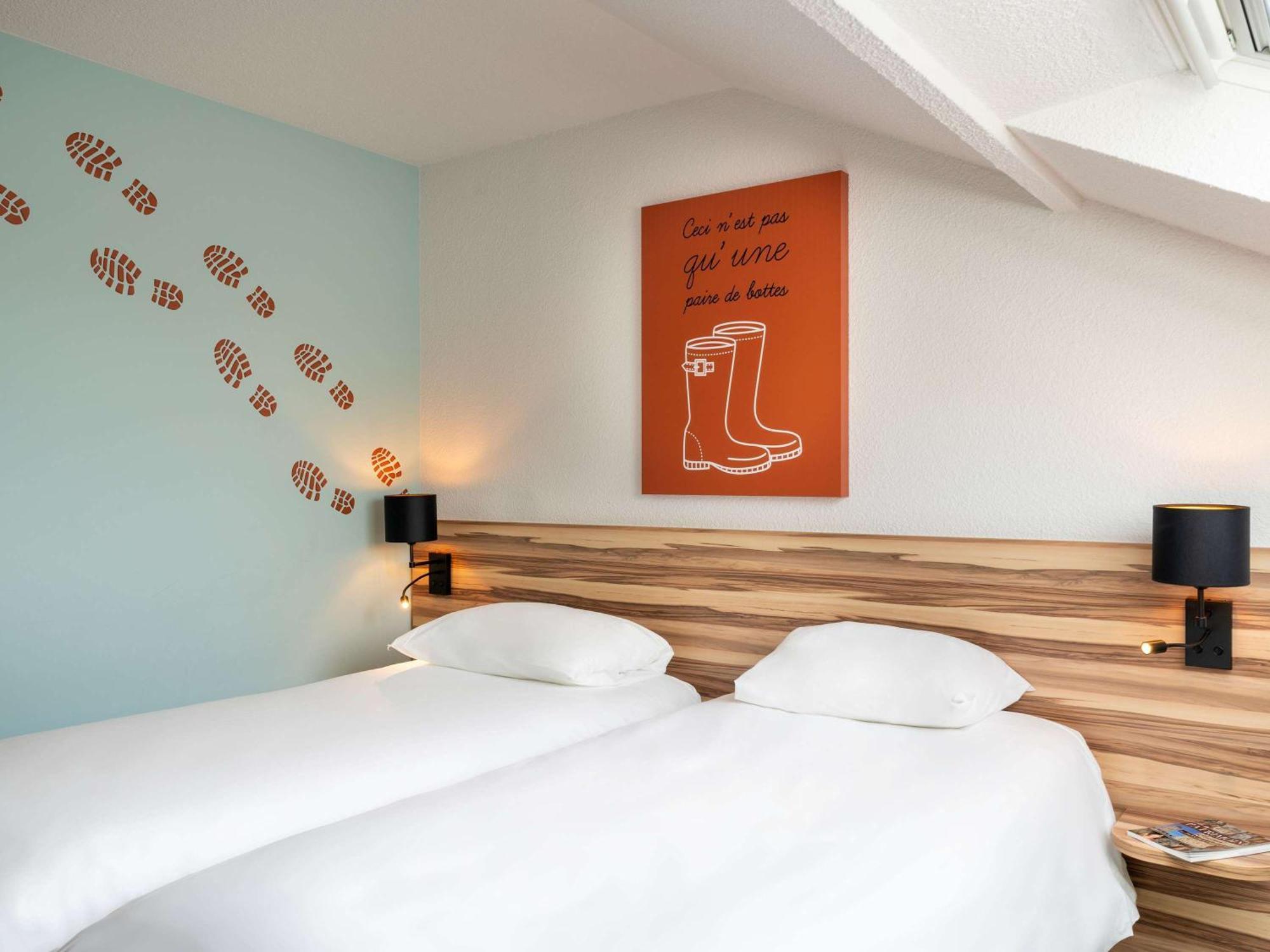Ibis Styles Lisieux Normandie Екстериор снимка