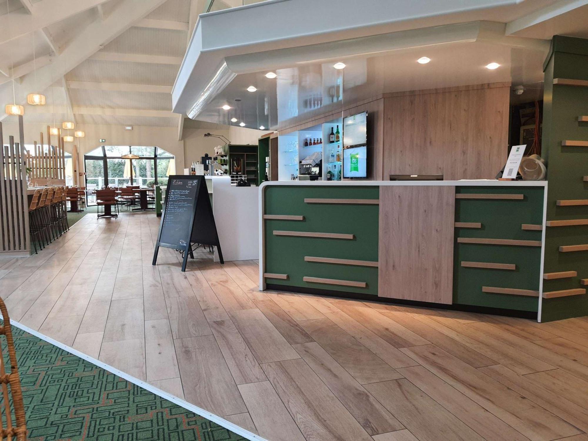 Ibis Styles Lisieux Normandie Екстериор снимка