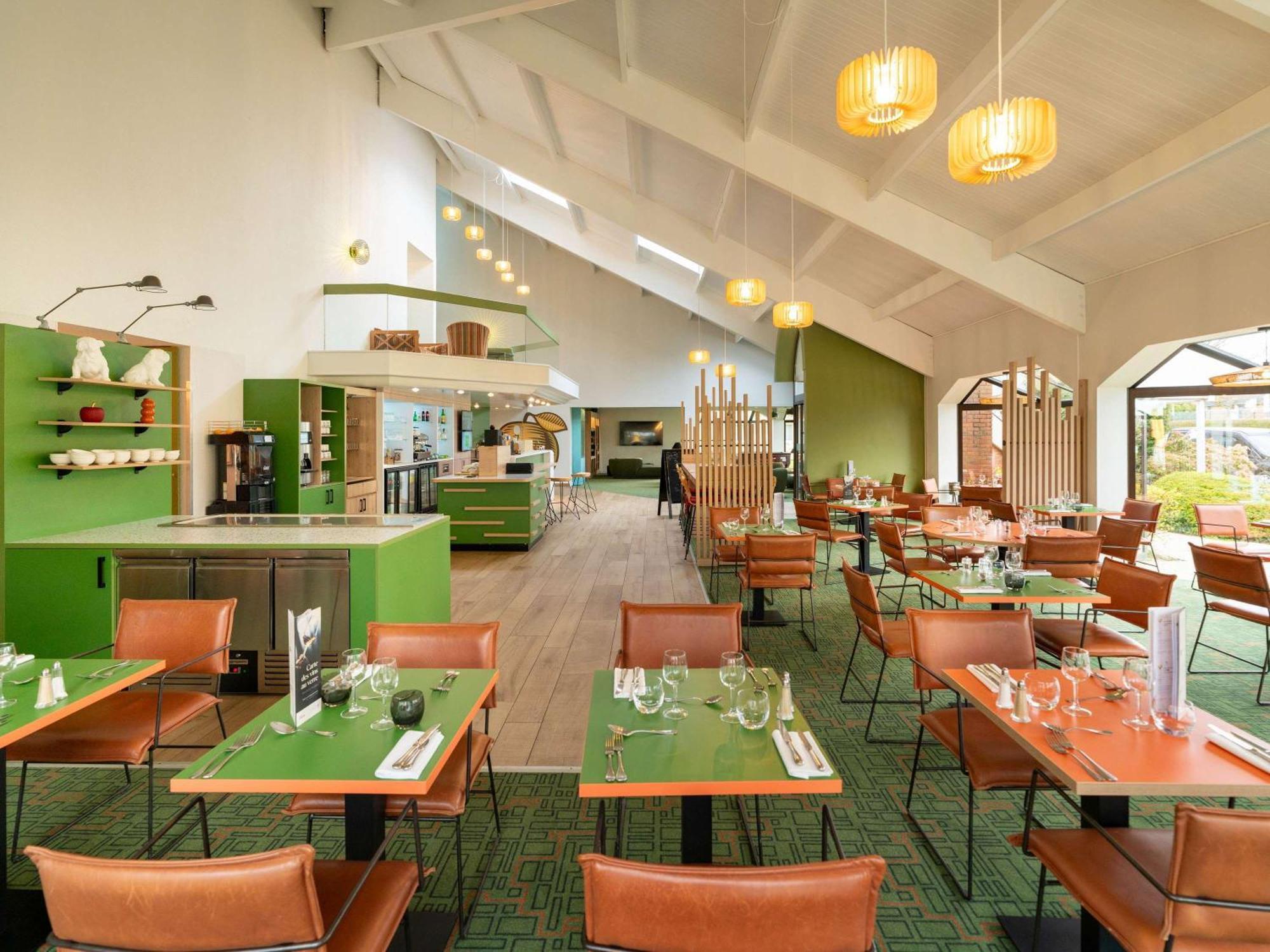 Ibis Styles Lisieux Normandie Екстериор снимка