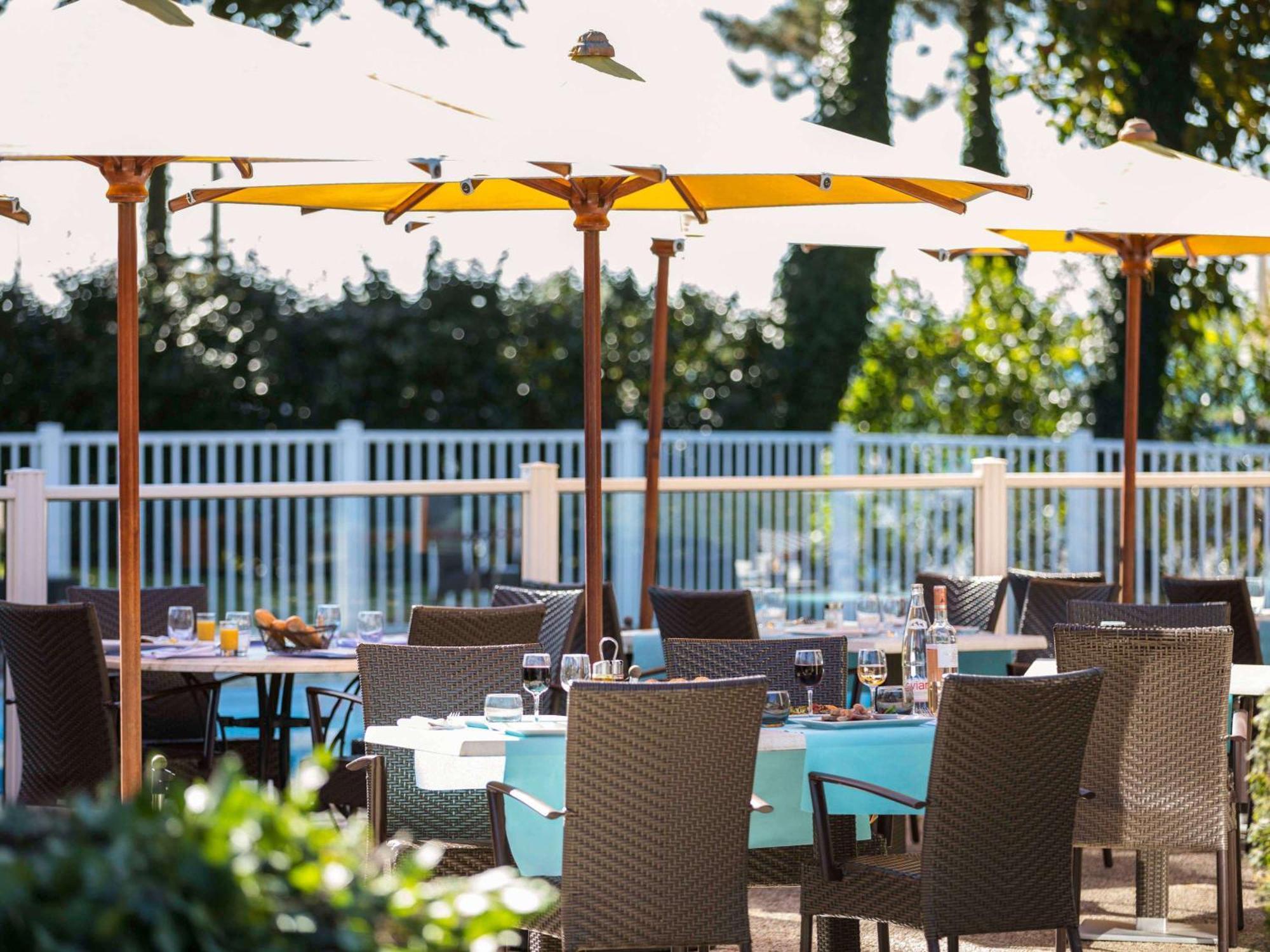 Ibis Styles Lisieux Normandie Екстериор снимка